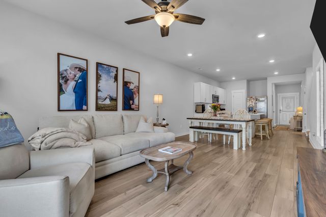 712 Mickelson Way, Lebanon, TN 37087