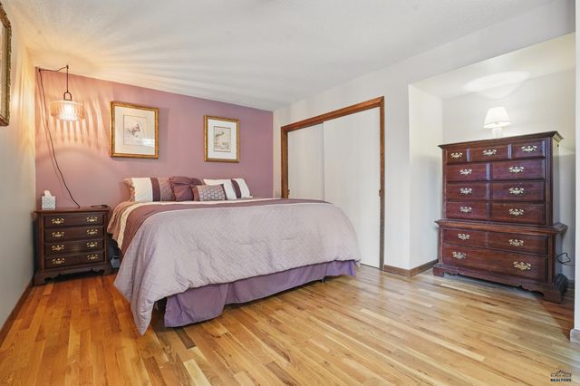 2105 PENDAR LN, Rapid City, SD 57701