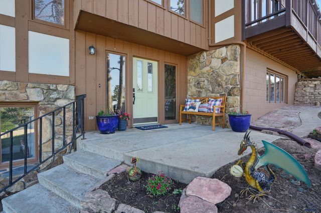 2105 PENDAR LN, Rapid City, SD 57701
