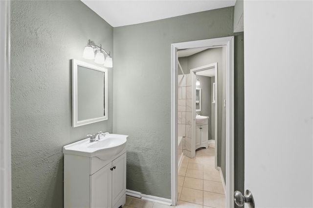 8321 Nairn Street, Houston, TX 77074