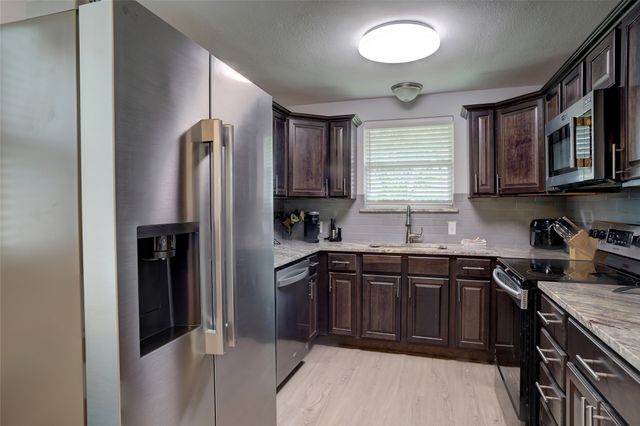530 Apollo Road, Richardson, TX 75081