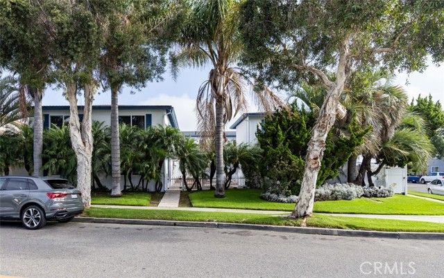 970 Valencia Street, Costa Mesa, CA 92626