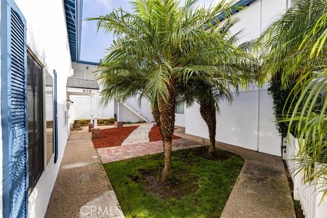 970 Valencia Street, Costa Mesa, CA 92626