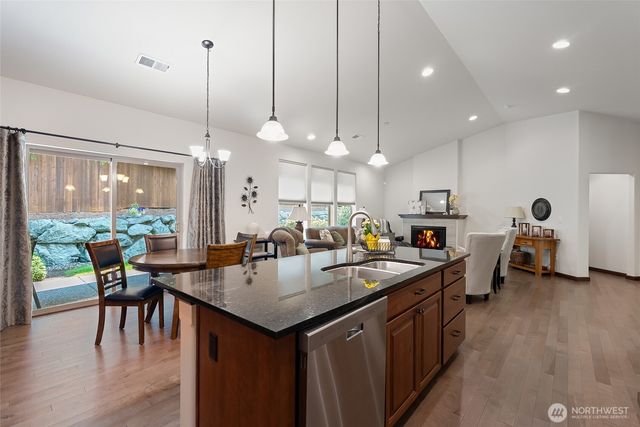 726 Twin Brooks Drive, Mount Vernon, WA 98273