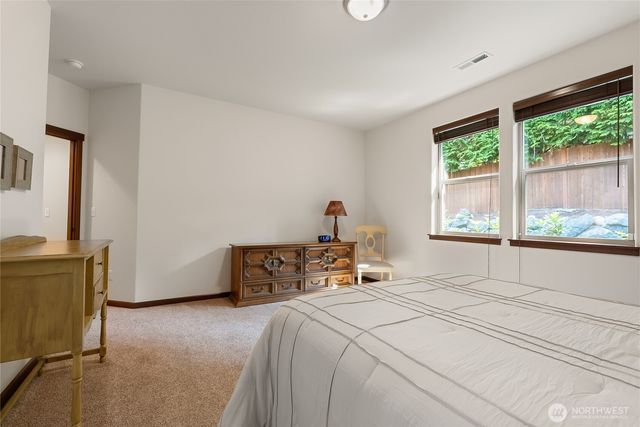 726 Twin Brooks Drive, Mount Vernon, WA 98273