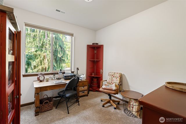 726 Twin Brooks Drive, Mount Vernon, WA 98273