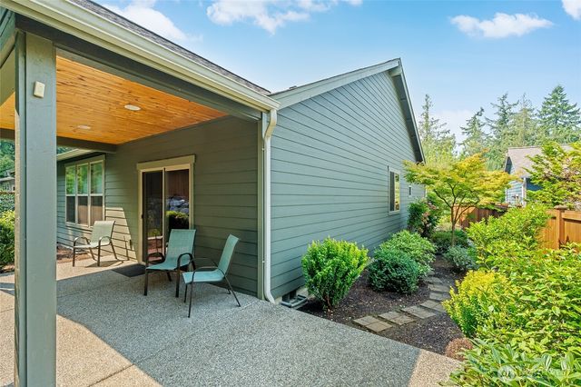 726 Twin Brooks Drive, Mount Vernon, WA 98273