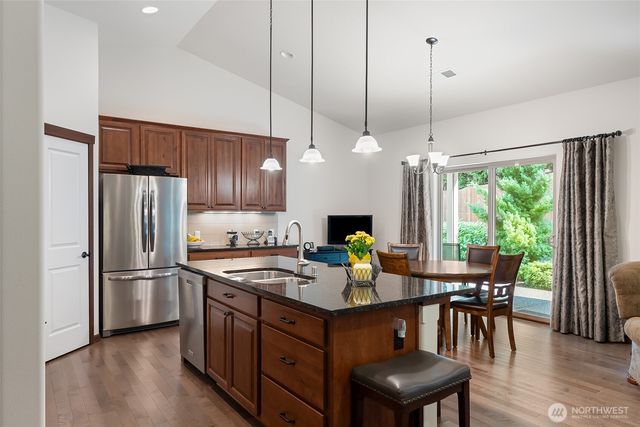 726 Twin Brooks Drive, Mount Vernon, WA 98273
