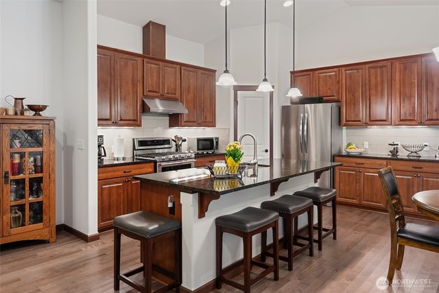 726 Twin Brooks Drive, Mount Vernon, WA 98273