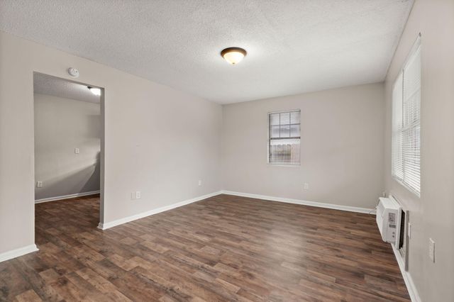 1820 Iris Street, North Charleston, SC 29405