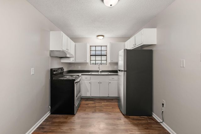 1820 Iris Street, North Charleston, SC 29405