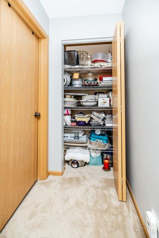 645 W Jonathan Drive, Round Lake, IL 60073