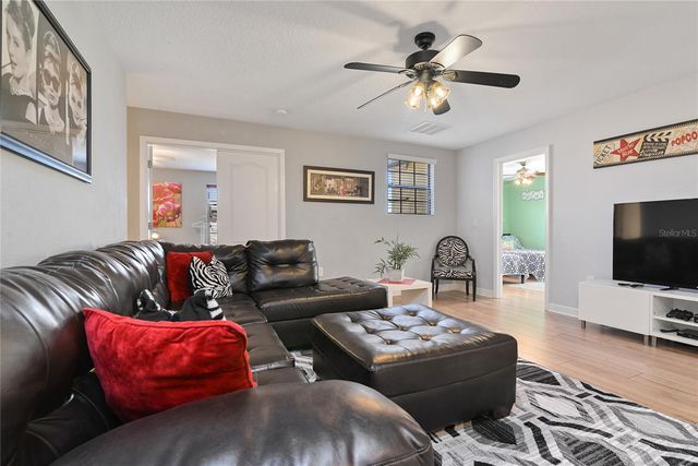 1462 MYRTLEWOOD STREET, Davenport, FL 33896