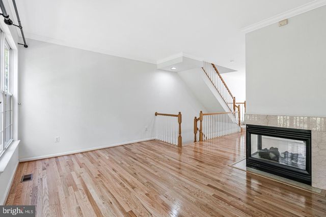 6490 TAYACK PL, Alexandria, VA 22312