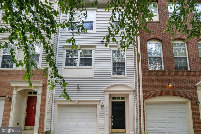 6490 TAYACK PL, Alexandria, VA 22312