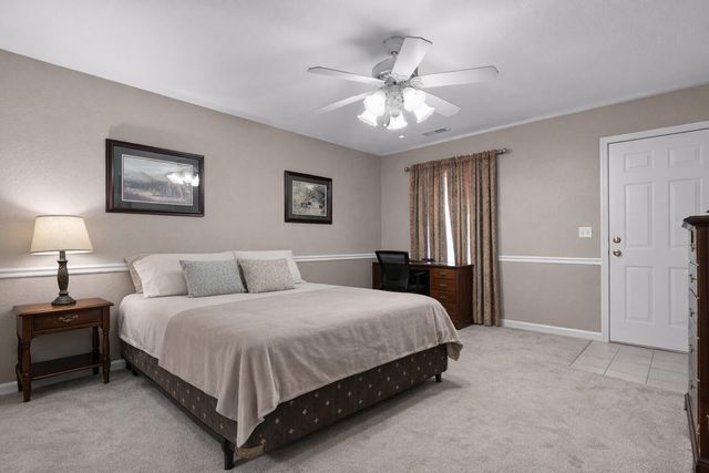 74 Flagstone Drive, Rossville, GA 30741