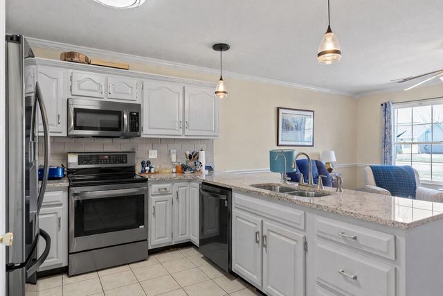 74 Flagstone Drive, Rossville, GA 30741