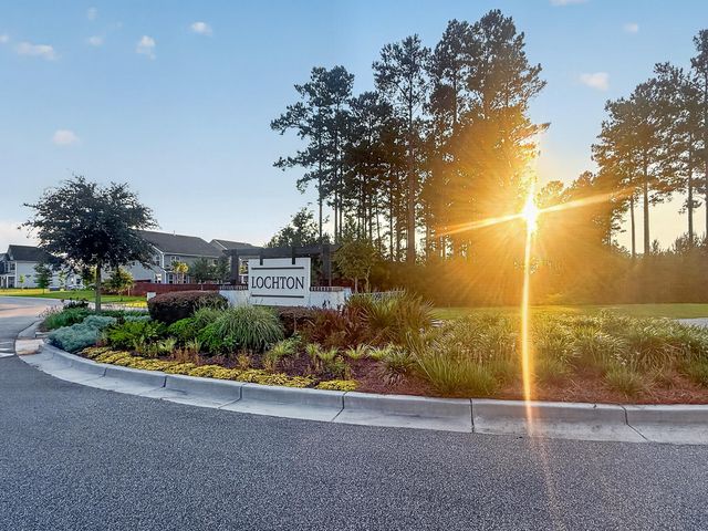 418 Rowley Lane, Summerville, SC 29486