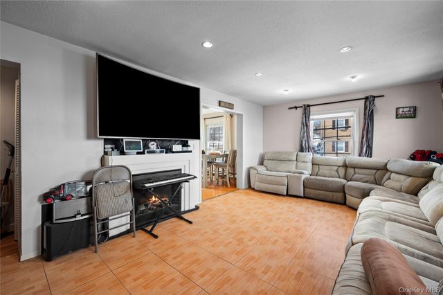 256 Madison Street, Mamaroneck, NY 10543