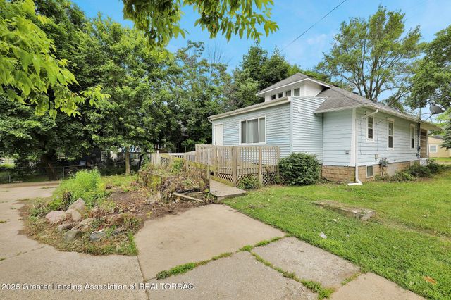 1624 W Willow Street, Lansing, MI 48915