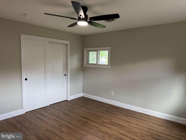 11 METTEN RD, Newark, DE 19713