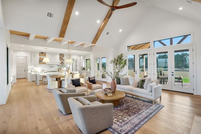 202 Astoria Avenue, Round Top, TX 78954