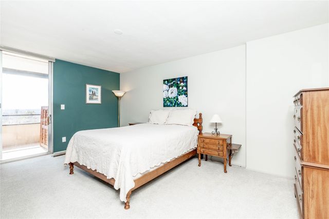 3663 Grand Avenue 1004, Des Moines, IA 50312