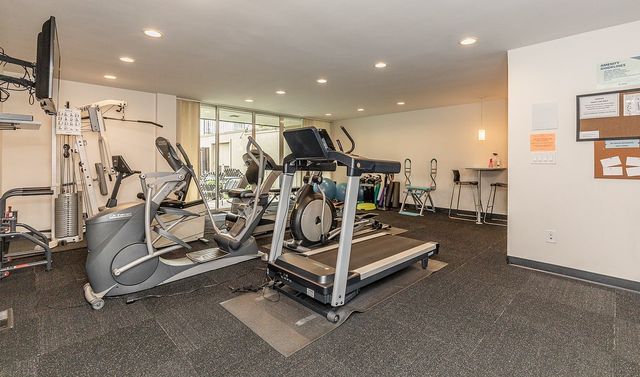 3663 Grand Avenue 1004, Des Moines, IA 50312