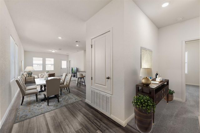 402 Gemsbok RD, Hutto, TX 78634