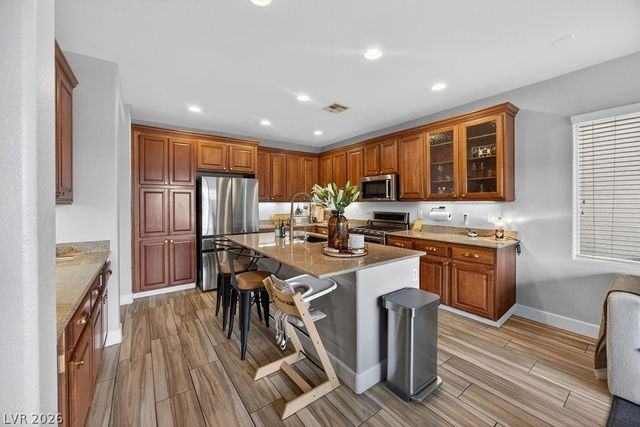 8328 Lambtin Quay Avenue, Las Vegas, NV 89131