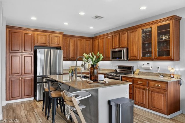 8328 Lambtin Quay Avenue, Las Vegas, NV 89131