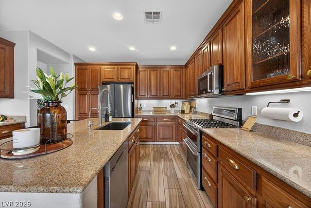 8328 Lambtin Quay Avenue, Las Vegas, NV 89131