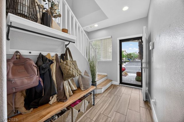 8328 Lambtin Quay Avenue, Las Vegas, NV 89131