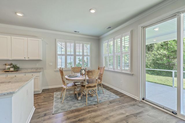 420 Oak View Way, Summerville, SC 29483