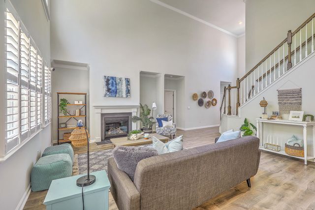 420 Oak View Way, Summerville, SC 29483