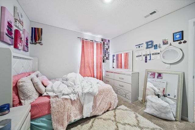 3052 Wyntree Drive, Columbus, OH 43232