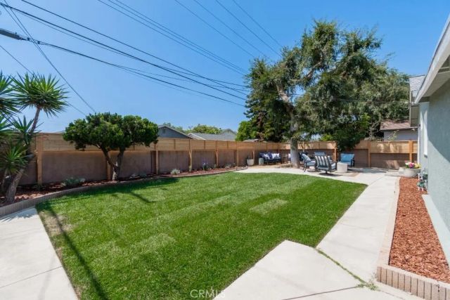 5866 TRINIDAD, Buena Park, CA 90620