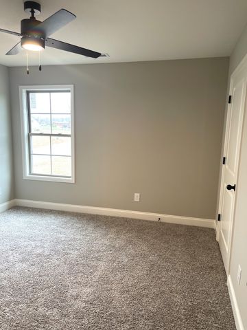 90 Miller Farm, Clarksville, TN 37043