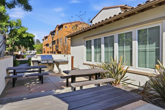 709 Satsuma Terrace, Sunnyvale, CA 94087