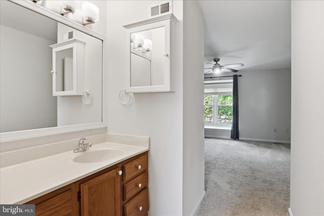 1773 WHISPERHILL DR, Reston, VA 20194