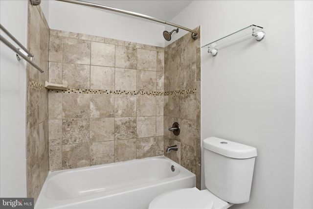 1773 WHISPERHILL DR, Reston, VA 20194