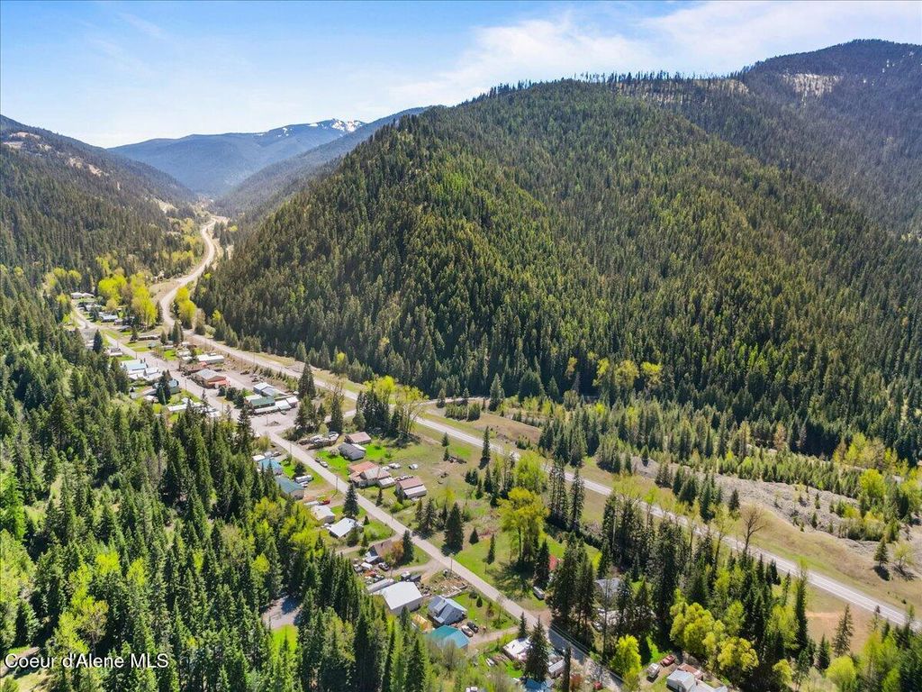 6138 Prichard Creek St, Murray, ID 83874 photo 2