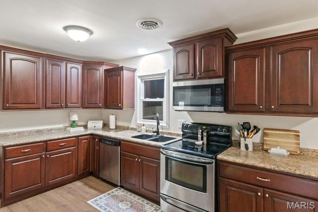 77 Hannah Street, Sullivan, MO 63080