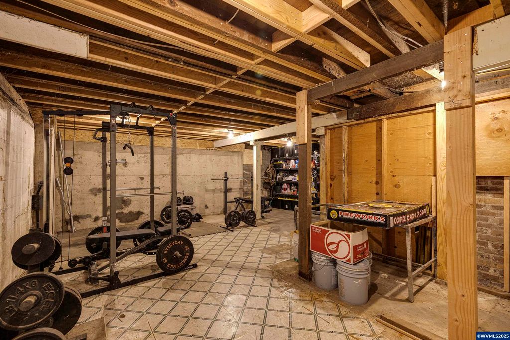 Image 18 of property listing at 19800 SW Briedwell Rd, Mcminnville, OR 97128