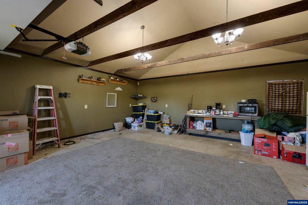 Image 23 of property listing at 19800 SW Briedwell Rd, Mcminnville, OR 97128