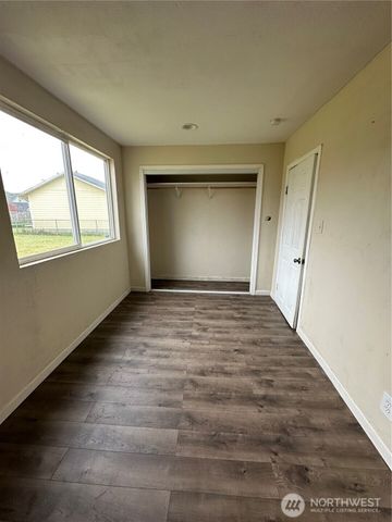 608 W Scott Street, Aberdeen, WA 98520