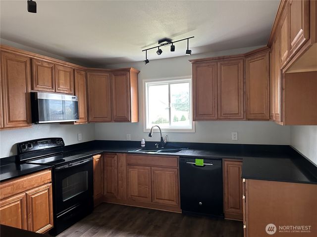 608 W Scott Street, Aberdeen, WA 98520