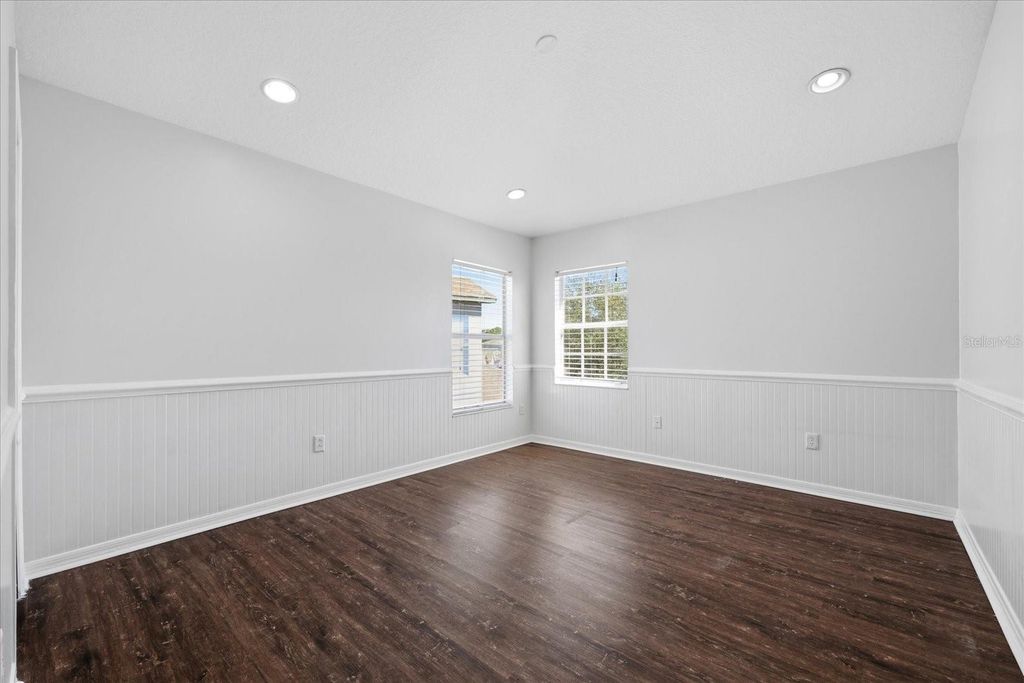 Image 25 of property listing at 8123 CANTERBURY LAKE BOULEVARD, Tampa, FL 33619
