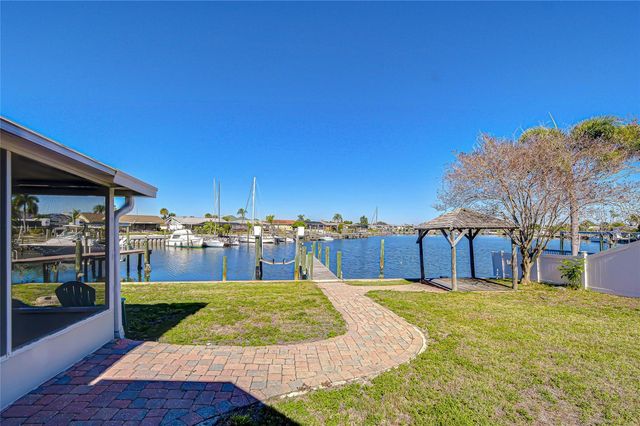 6416 LAKE SUNRISE DRIVE, Apollo Beach, FL 33572