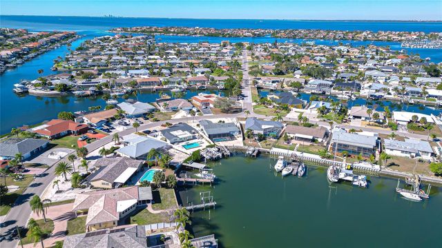 6416 LAKE SUNRISE DRIVE, Apollo Beach, FL 33572